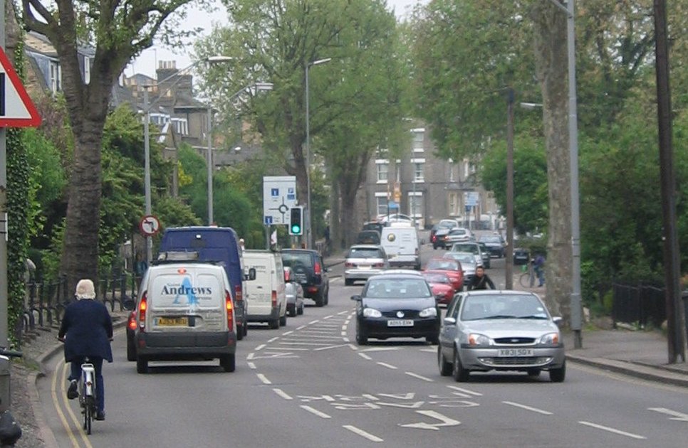 Maid's Causeway afternoon rush